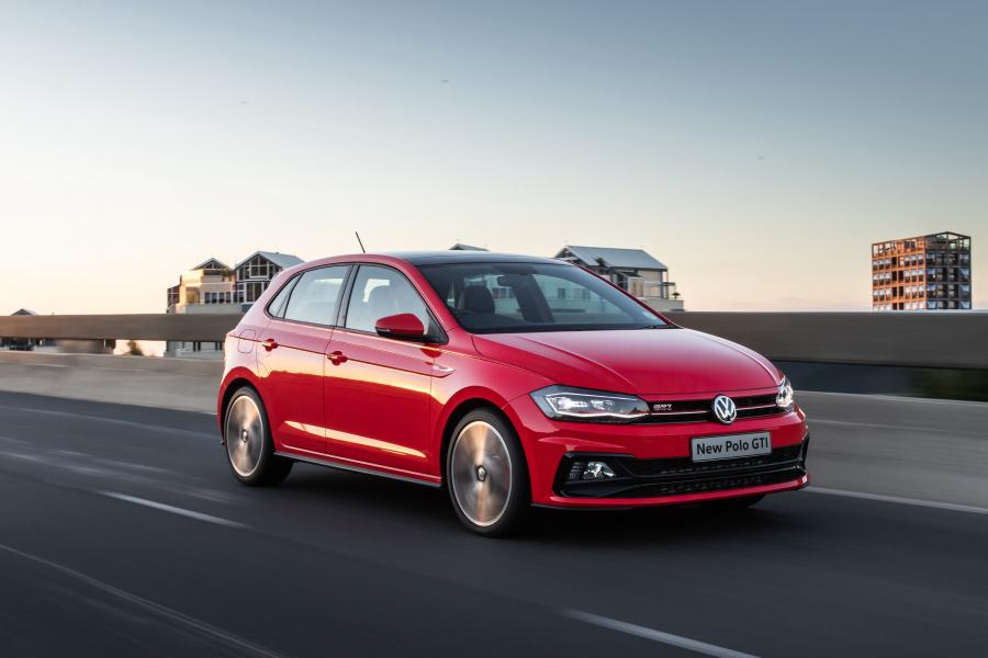  Volkswagen Polo GTI (Typ AW) 2018 года  (ZA) (фото 3 из 36)